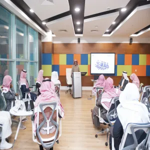 The Founding committee of the College of Sharia and Law conducts a workshop