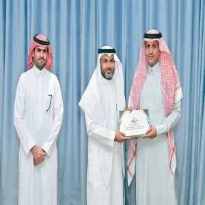 The vice-rector honors the General Administration of Administrative and Financial Affairs