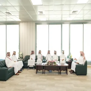 MU's vice-rector receives the achievement report of the General Administration of Projects