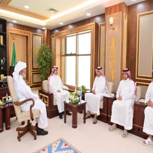 MU RECTOR WELCOMES MEMBERS OF FINAL ACCOUNT COMMITTEE