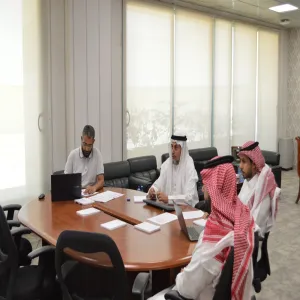 The Curricula and Study Plans Committee discusses health colleges' study plans