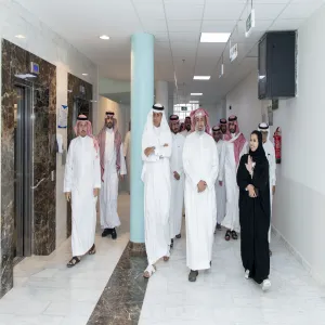 MU VICE-RECTOR ON INSPECTION TOUR TO COLLEGE OF NURSING