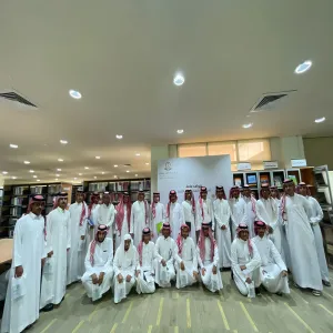 The College organizes a visit for students to the Central Library