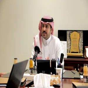 A regular meeting held by the Applied College and its branches