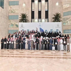 MU Rector honors a number of staff  for their support in volunteer work