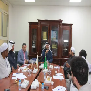 وكيل كلية الشريعة والقانون للشؤون التعليمية والتطوير يلتقي بمنسقي الوحدات التعليمية بالكلية