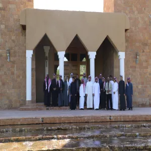 The College students visit Abdulrahman Al-Sudairy Cultural Center in Ghat