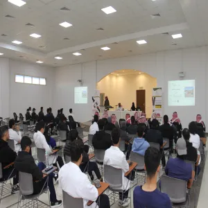 The College of Nursing collaborates with Salik Center to conduct an awareness lecture for Traffic Safety