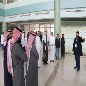 كلية الطب بالتعاون مع عمادة شؤون الطلاب تقيم حملة توعوية بعنوان : لأعصابي