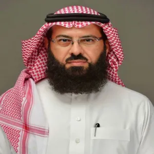 The dean of Sharia and law thanks the General Administration of Services