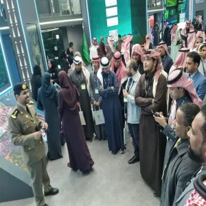 The College of Applied College organizes a student visit to the LEAP 2025 conference
