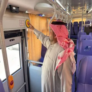 The director conducts an inspection visit to several transportation sites during the final exams of e-courses