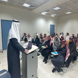 نادي التنمية المستدامة يقيم دورة بعنوان : الطالب الجامعي " مفتاح تحقيق أهداف التنمية المستدامة "
