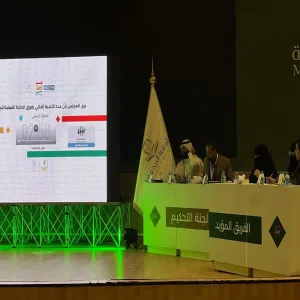 The Dean of Student Affairs launches the debate league with the participation of 12 student clubs