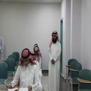 The Dean of the College of Sharia and Law conducts an inspection tour the final examinations classrooms