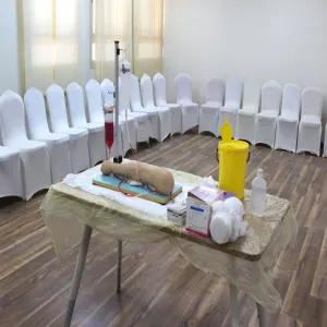 The College of Nursing organizes a workshop on intravenous catheter insertion techniques