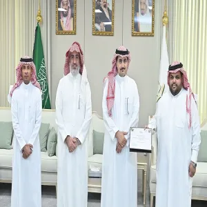 MU Rector honors the General Administration of Services