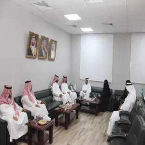 وكيل الجامعة للشؤون التعليمية في زيارة تفقدية لكلية التمريض