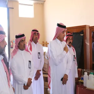 The Director of Administrative and Financial Affairs visits Warehouses and Inventory Control Departments in Zulfi