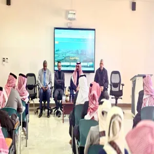 الكلية التطبيقية تهيئ طلبتها المستجدين لبداية أكاديمية ناجحة