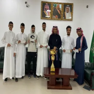 ادارة كلية الهندسة تكرّم الفائزين بكأس سعادة وكيل الجامعة لكرة القدم بالصالات "