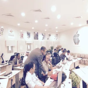 E-Learning Deanship Organizes Direct and Online Courses on D2L for Faculty Members