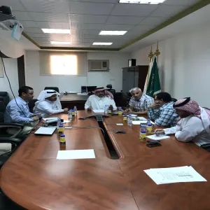 لجنة متابعة الخطة الاستراتيجية للجامعة تعقد إجتماعها الأول