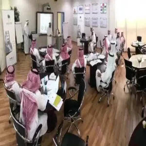 وكيل الجامعة للشؤون التعليمية يزور المقر التدريبي لدورة المقيم الداخلي المعتمد لجائزة الملك عبد العزيز للجودة ويؤكد على إسهامات الجائزة