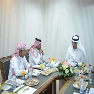 Saudi Electronic University Vice Rector Visits the Deanship of E-learning and Distance Learning
