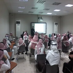 Science and Humanities College in Rumaah Runs a Course on D2L Learning System for Students