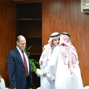 THE UNIVERSITY VICE-RECTOR FOR POSTGRADUATE STUDIES AND SCIENTIFIC RESEARCH RECEIVES VISITORS