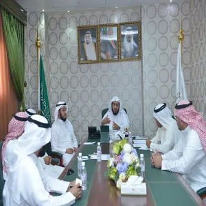 Within the University's Interest to Shift to E-transactions: The University Rectorship Discusses the Suggestion of the E-system of Food Safety and Monitor