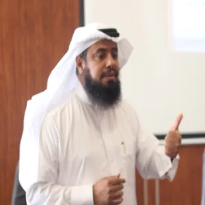 القيادة بالكاريزما والتأثير د. عبدالله السويكت