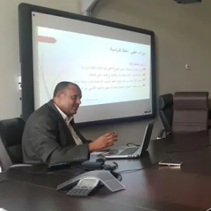 برنامج تدريبي لأعضاء هيئة التدريس( كيفية تطوير الخطط الدراسية )