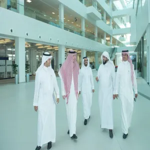 University Delegation Meets SABIC Officials