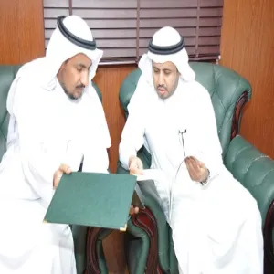 سعادة وكيل الجامعة للشؤون التعليمية يستقبل قيادات كلية التربية بالمجمعة