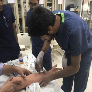 Medical Services Holds an Emergency Nursing Program at the University