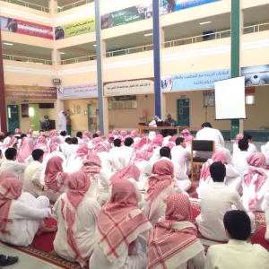 محاضرة توعوية بعنوان " أثر مواقع التواصل الاجتماعي علي الطلاب "