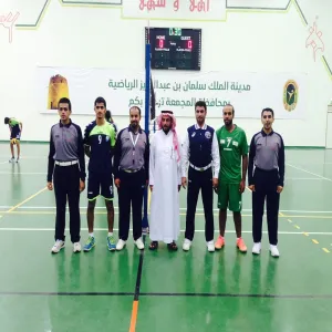 منتخب الجامعة لكرة الطائرة يتصدر مجموعته ويتأهل لدور الثمانية