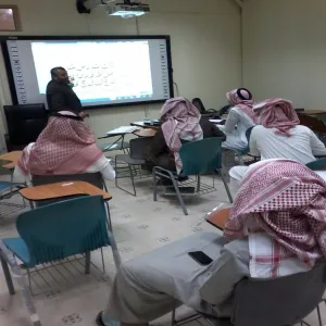 THE COLLEGE OF SCIENCES AND HUMANITIES HELD A TRAINING COURSE ON Arabic Calligraphy