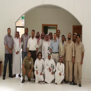 طلاب قسم الهندسة الكهربائية يزورون المحطة الكهربائية في مدينة جلاجل