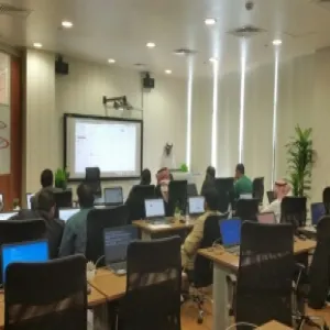 The Zulfi Education College Organizes a Workshop Entitled “How to use Google Documents
