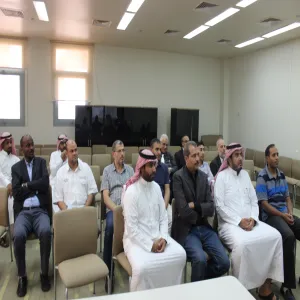 ورشة عمل بعنوان (تطوير وبناء المقررات الالكترونية)