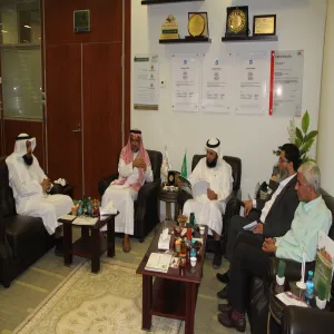 فريق تنفيذ الخطة الاستراتيجية للجامعة يقوم بزيارة كلية التربية بالزلفي لإستعراض مؤشرات خطة الجامعة
