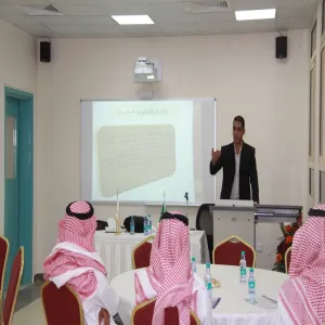 في إطار برنامج التنمية المعرفية الثالث تنفيذ دورة "التطور التكنولوجي"