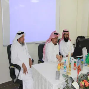 الكلية تستقيل مدير الإدارة العامة للمتابعة