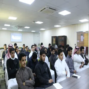CCIS Students in the Preparatory Year Visit College Headquarters