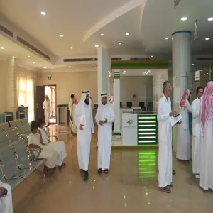 Dr. Al Rukban has Paid a Field Visit to the Deanship of Admission and Registration to  Follow-up the Mechanism of Ongoing Process of General Admission for the Next Academic Year 1434/1435 H