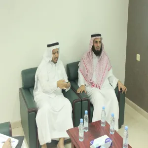 His Excellency the University vice President Makes a Visit to the Preparatory Year in Its New Building
