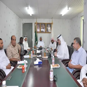 لقاء تعريفي بكلية التربية بالمجمعة حول مهام إدارة الجمعيات العلمية بالجامعة ومسؤولياتها وضوابط إنشاء جمعيات علمية في المملكة